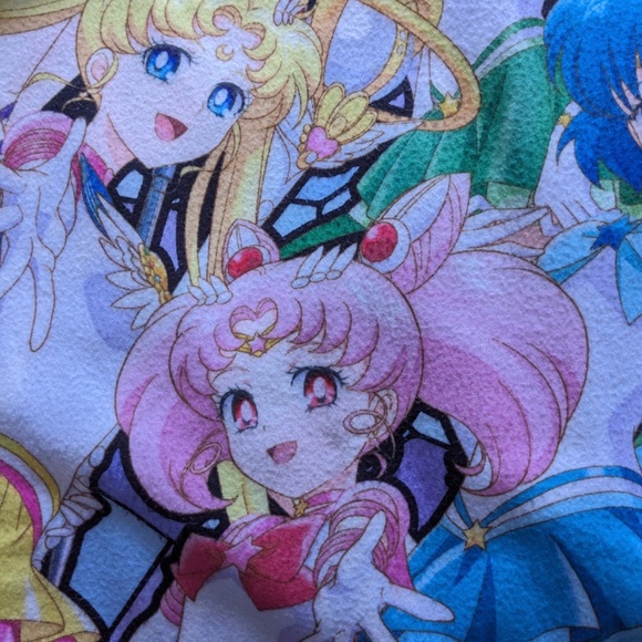 Sailor moon thin blanket - Picture 2 of 3